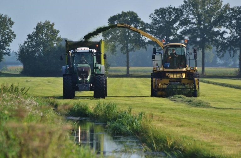 Why Farm Equipment Utilization Matters More Than Fleet Size